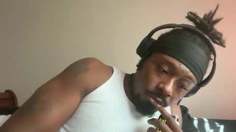 Snapshot of urbandick5 chatting on 31, 10, 2025 urbandick5 online show from 31, 10, 2025