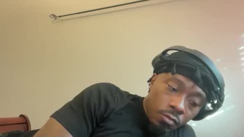 Snapshot of urbandick5 chatting on 7, 11, 2025 urbandick5 online show from 7, 11, 2025