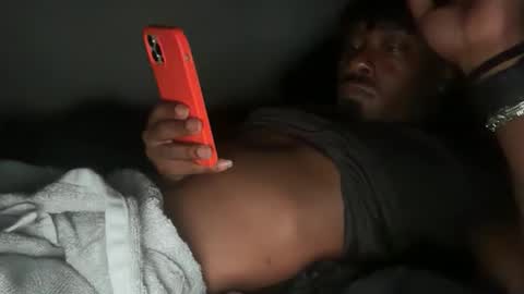 Snapshot of urbandick5 chatting on 13, 11, 2025 urbandick5 online show from 13, 11, 2025