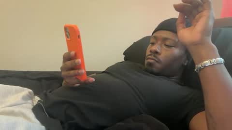 Snapshot of urbandick5 chatting on 14, 11, 2025 urbandick5 online show from 14, 11, 2025