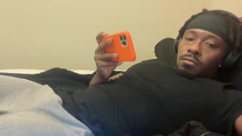 Snapshot of urbandick5 chatting on 16, 11, 2025 urbandick5 online show from 16, 11, 2025