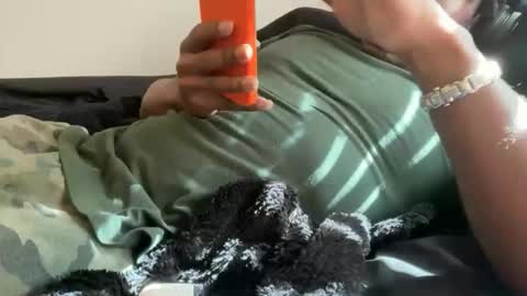 Snapshot of urbandick5 chatting on 26, 11, 2025 urbandick5 online show from 26, 11, 2025