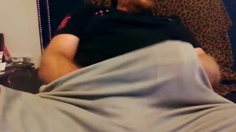 Snapshot of urbigfun chatting on 23, 9, 2025 YBF online show from 23, 9, 2025