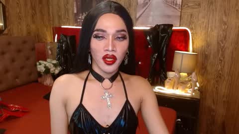 KENDALL online show from 12, 12, 2024