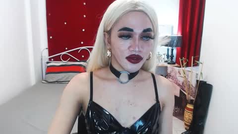 KENDALL online show from 30, 1, 2025