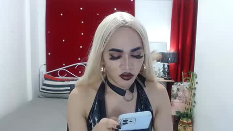 KENDALL online show from 13, 2, 2025