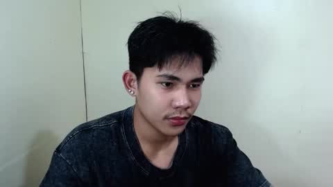 Snapshot of urcutie_asianboy chatting on 15, 10, 2025 KEN online show from 15, 10, 2025