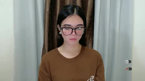 urcutie_ayah online show from 6, 11, 2025