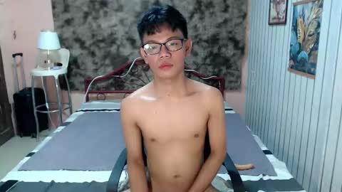 urdreamboy_doms online show from 29, 4, 2026