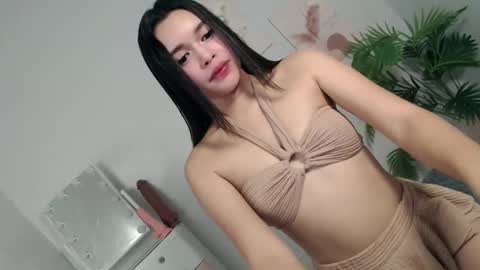 Snapshot of ure_asiancockgirl07 chatting on 8, 11, 2025 Bretesh online show from 8, 11, 2025
