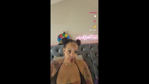 urfaveriri online show from 31, 10, 2025