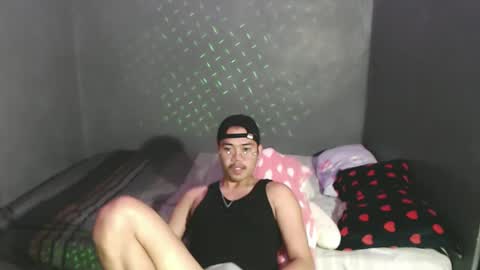 Snapshot of urfuckinghighness chatting on 23, 2, 2025 ask me online show from 23, 2, 2025