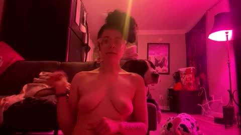 Snapshot of urfxvecouplee chatting on 20, 10, 2025 urfxvecouplee online show from 20, 10, 2025