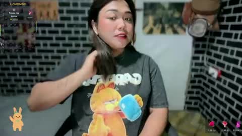 Snapshot of urgirl_dimple chatting on 15, 6, 2026 Dimple online show from 15, 6, 2026