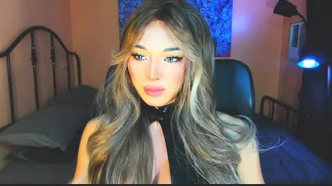 My bella 3 online show from 19, 11, 2025