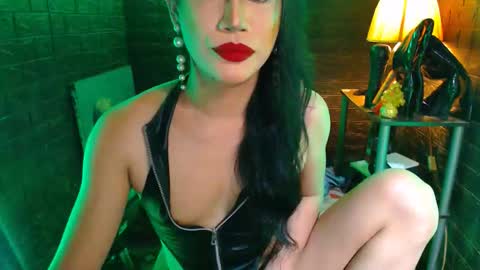 queen norelle online show from 25, 3, 2026