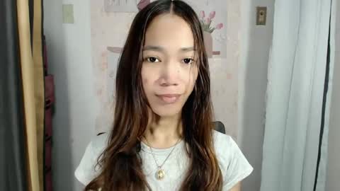 Snapshot of urhot_athena chatting on 19, 6, 2026 urhot_athena online show from 19, 6, 2026