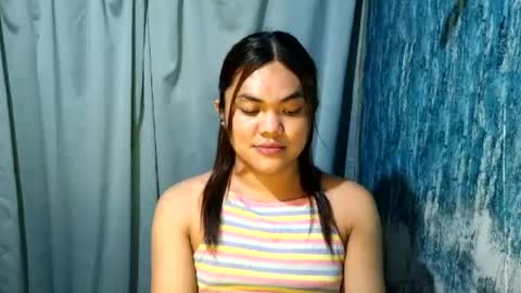 Snapshot of urhottie_bella chatting on 11, 7, 2026 urhottie_bella online show from 11, 7, 2026