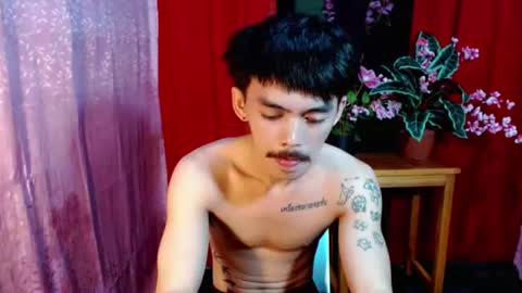 Snapshot of urhunky_boy chatting on 9, 7, 2026 urhunky_boy online show from 9, 7, 2026