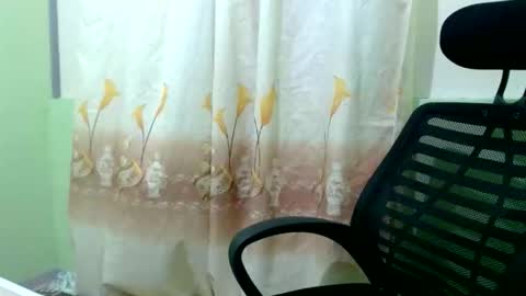 Snapshot of urlatino_rey chatting on 1, 11, 2025 urlatino_rey online show from 1, 11, 2025