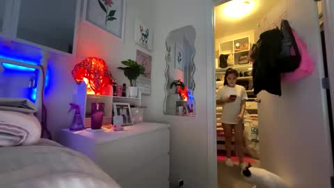 urlittlefilipina online show from 23, 2, 2026