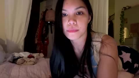 urlittlefilipina online show from 4, 6, 2026