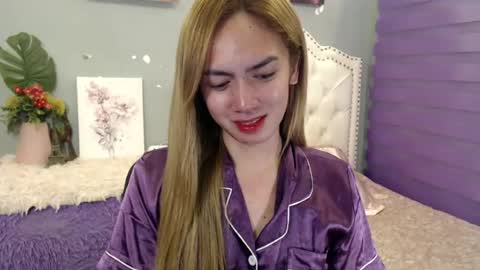 Snapshot of urlovelypinayxxx chatting on 5, 7, 2026 MIYA online show from 5, 7, 2026
