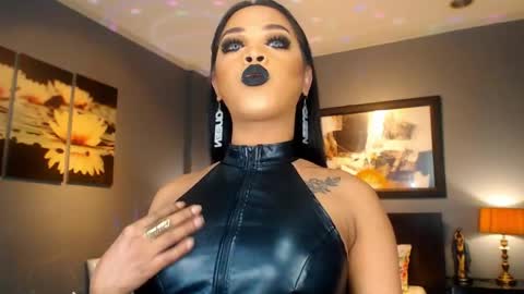 UrMajestyTyra online show from 17, 3, 2026