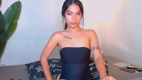 ur fave sanya online show from 10, 4, 2026
