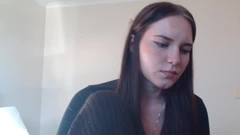 Goddess Millie online show from 3, 6, 2026