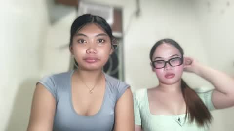 Snapshot of urpinay_sandra69 chatting on 7, 7, 2026 urpinay_sandra69 online show from 7, 7, 2026
