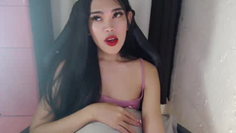 Snapshot of urpinayjenfuckerxxx chatting on 24, 1, 2025 Jenny online show from 24, 1, 2025