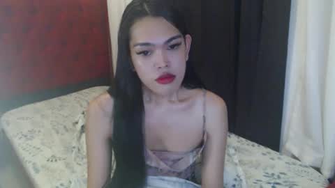 Snapshot of urpinayjenfuckerxxx chatting on 19, 9, 2025 Jenny online show from 19, 9, 2025