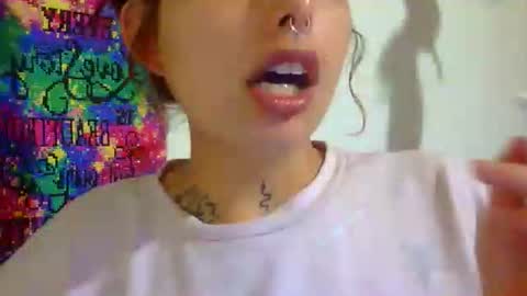 Aniie online show from 19, 10, 2025