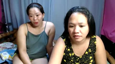 Snapshot of urpretty_hotmama chatting on 1, 6, 2026 urpretty_hotmama online show from 1, 6, 2026