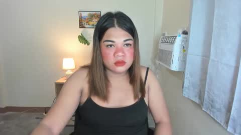 Snapshot of ursangredeia chatting on 5, 10, 2025 ursangredeia online show from 5, 10, 2025