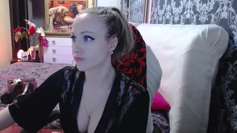 UrSecretTreasure88 online show from 19, 2, 2026