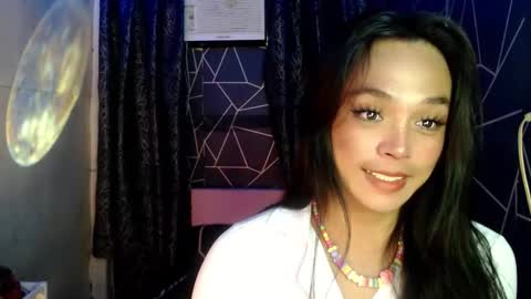 Snapshot of ursexy_debra chatting on 29, 5, 2026 TYRA online show from 29, 5, 2026