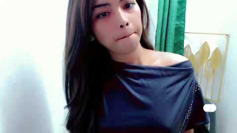 Snapshot of urslutty_jasmine chatting on 10, 4, 2026 jasmine online show from 10, 4, 2026