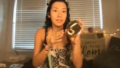 Lily online show from 8, 1, 2026