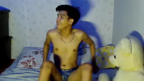 ursweetie_boy online show from 6, 7, 2026