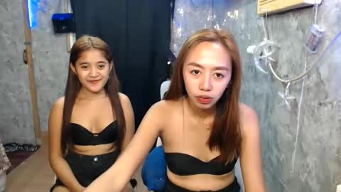 Snapshot of ursweetpinky chatting on 10, 6, 2026 ursweetpinky online show from 10, 6, 2026