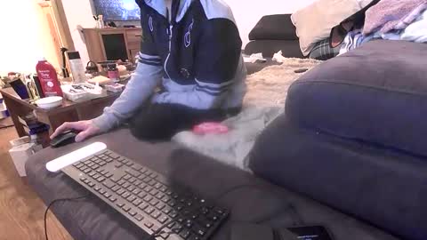 Snapshot of use4pleasure chatting on 14, 2, 2026 BamBam online show from 14, 2, 2026