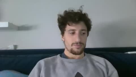 users1819 online show from 18, 12, 2025