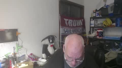 Eric online show from 2, 11, 2025