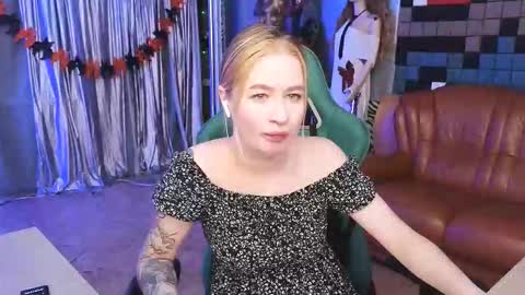 Leila online show from 16, 11, 2025