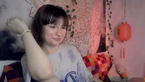 Snapshot of uwujudyosas chatting on 22, 7, 2026 Judy online show from 22, 7, 2026