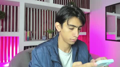 UYUKIE online show from 26, 9, 2025