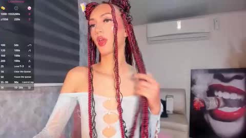 Snapshot of v_suckscock chatting on 5, 11, 2025 online show from 5, 11, 2025