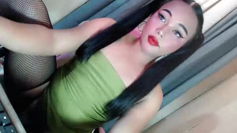 JESS - DONT FORGET TO FOLLOW ME AND GIVE ME THUMBS UP online show from 26, 2, 2026